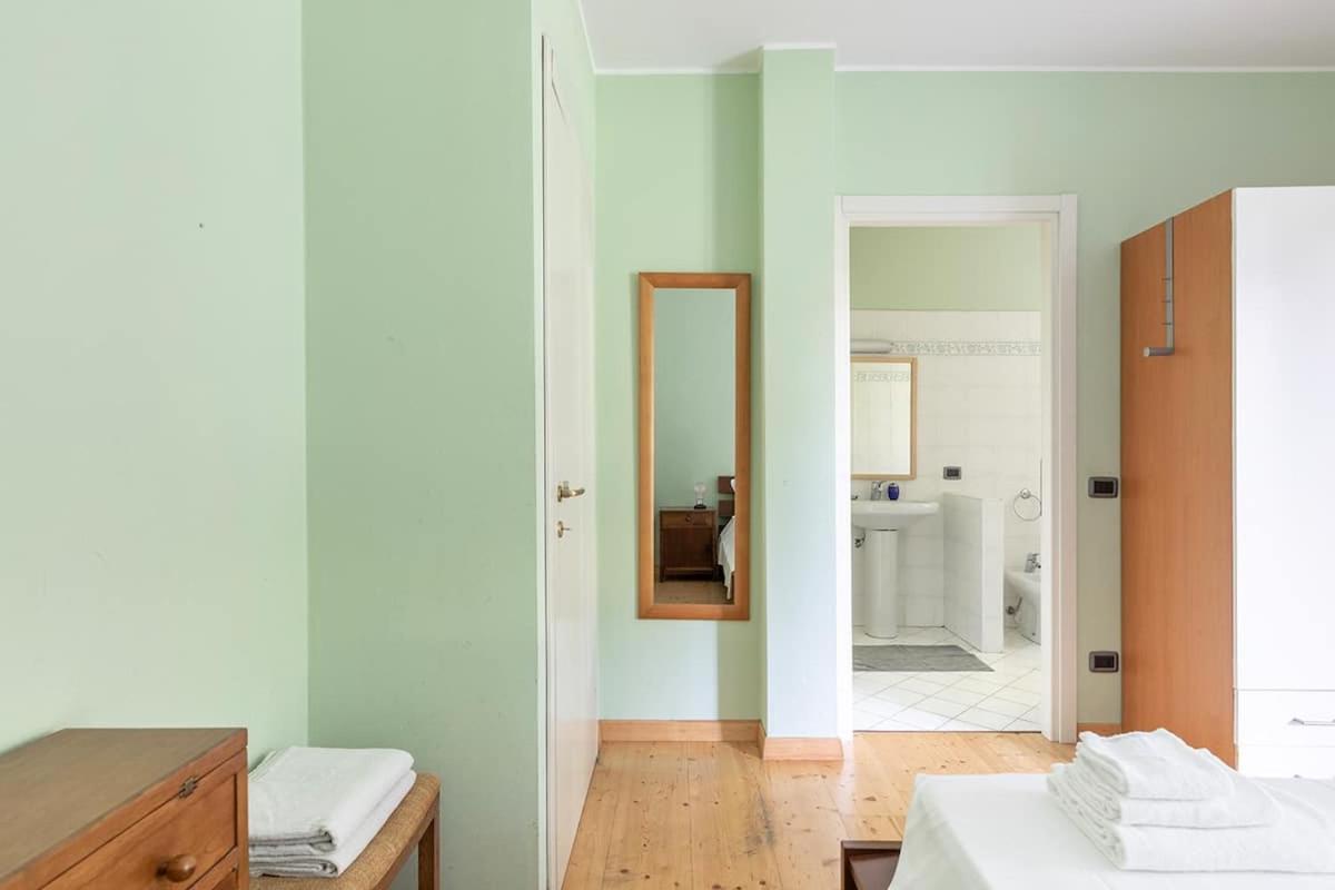 Villa Elisabeth Lierna Bagian luar foto